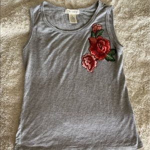 Girl’s tank top. Size S